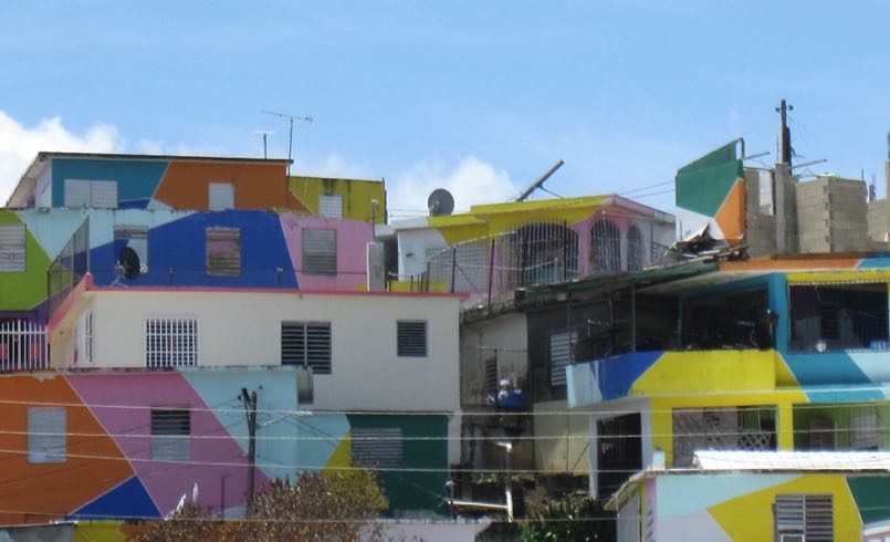 Buildings in Manatí barrio-pueblo